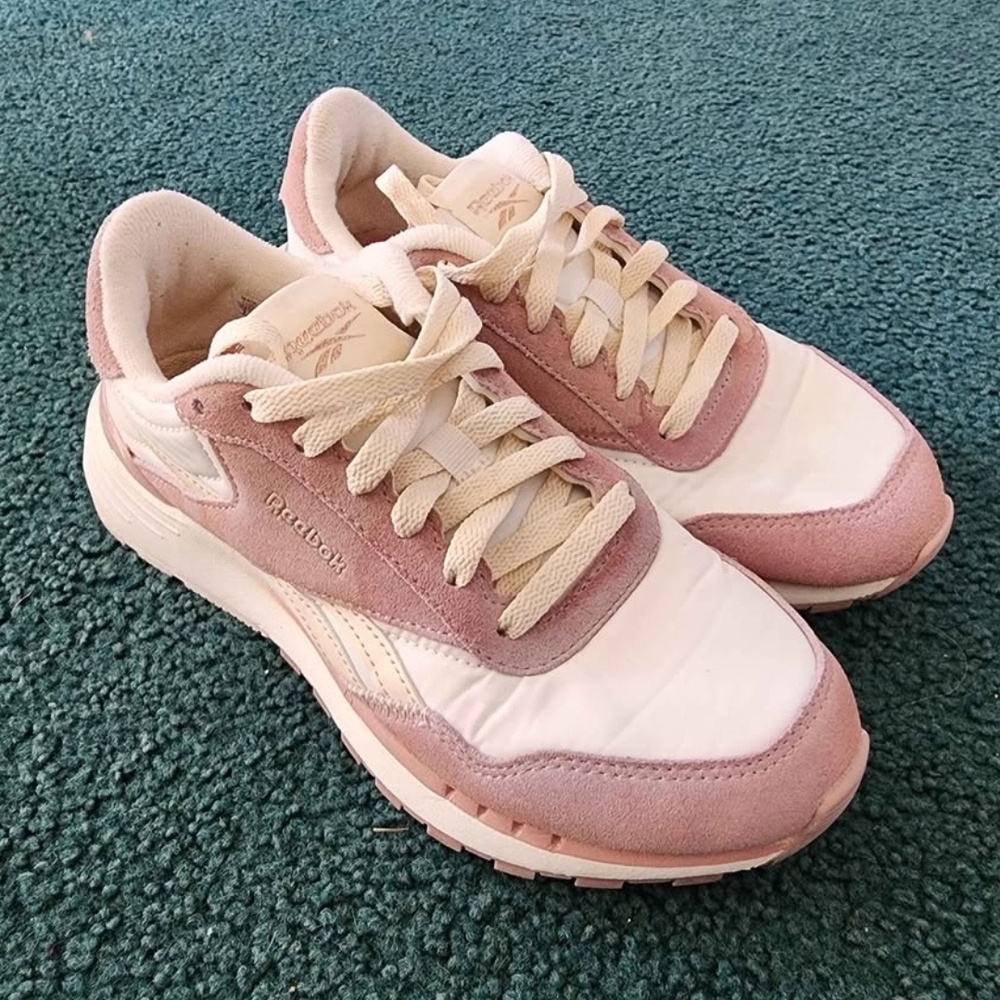 Reebok Women's Blush Pink and Cream Sneakers